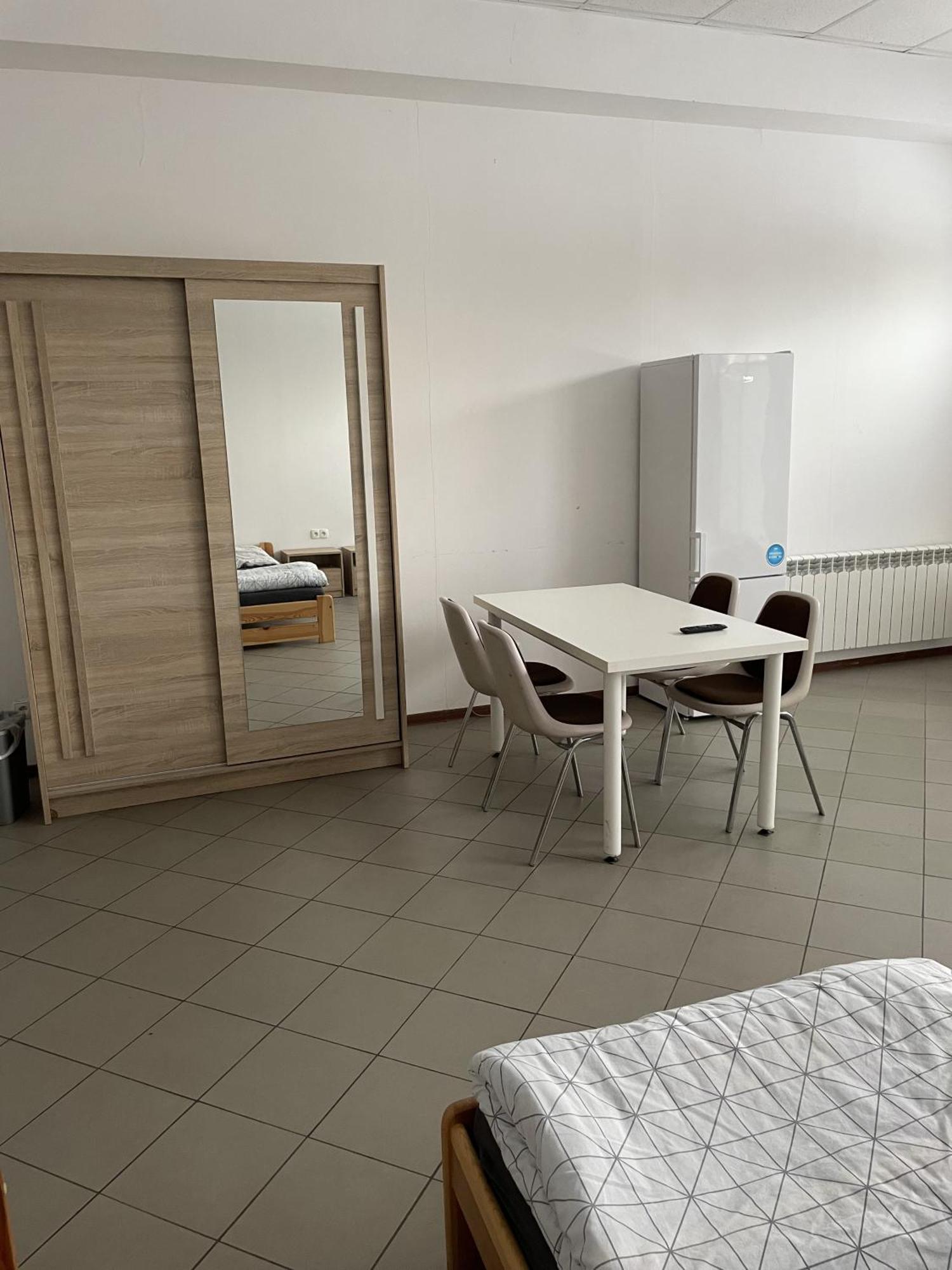 Noclegi Pracownicze Lazur Ciechanow Exterior photo