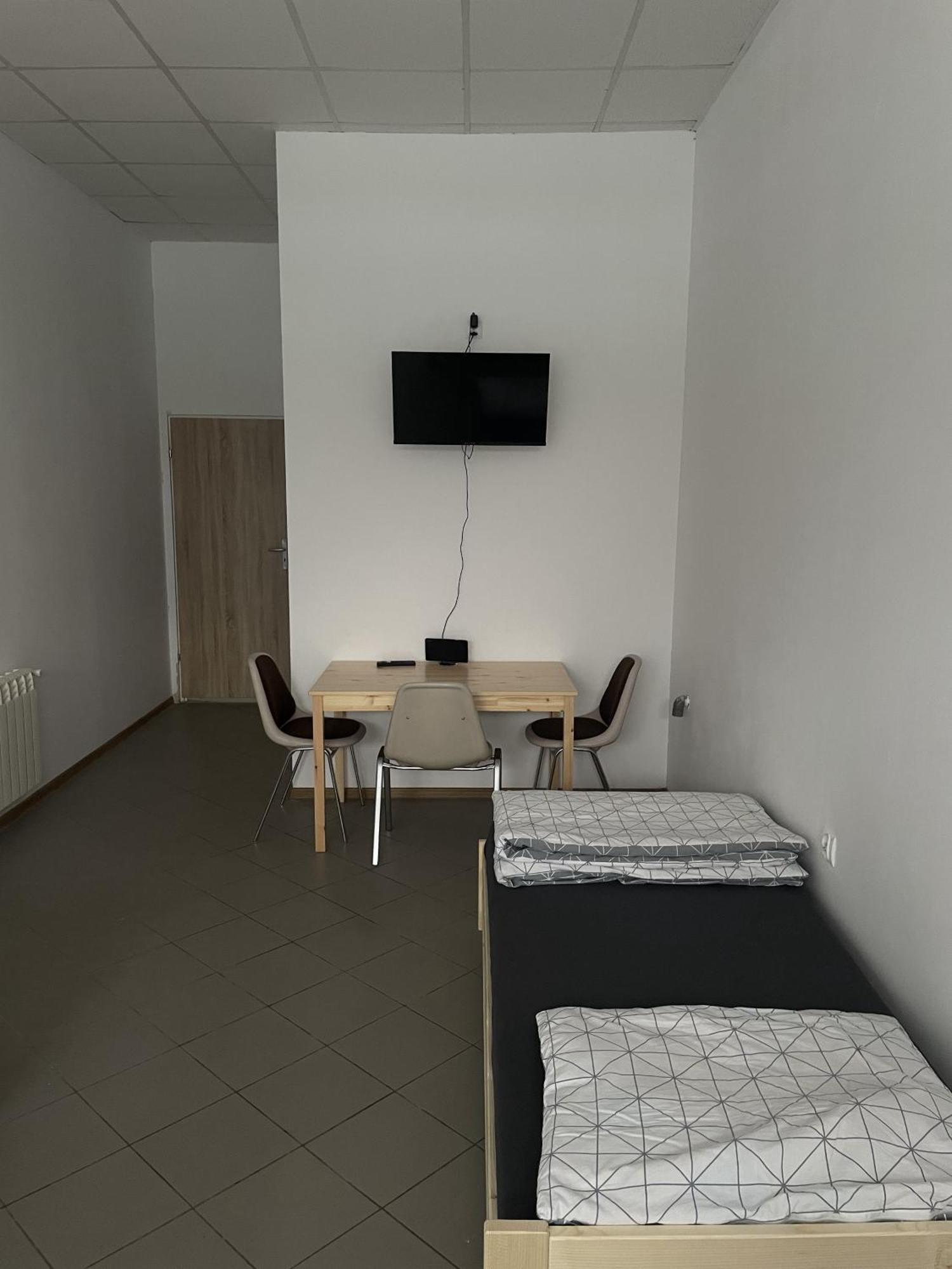 Noclegi Pracownicze Lazur Ciechanow Exterior photo