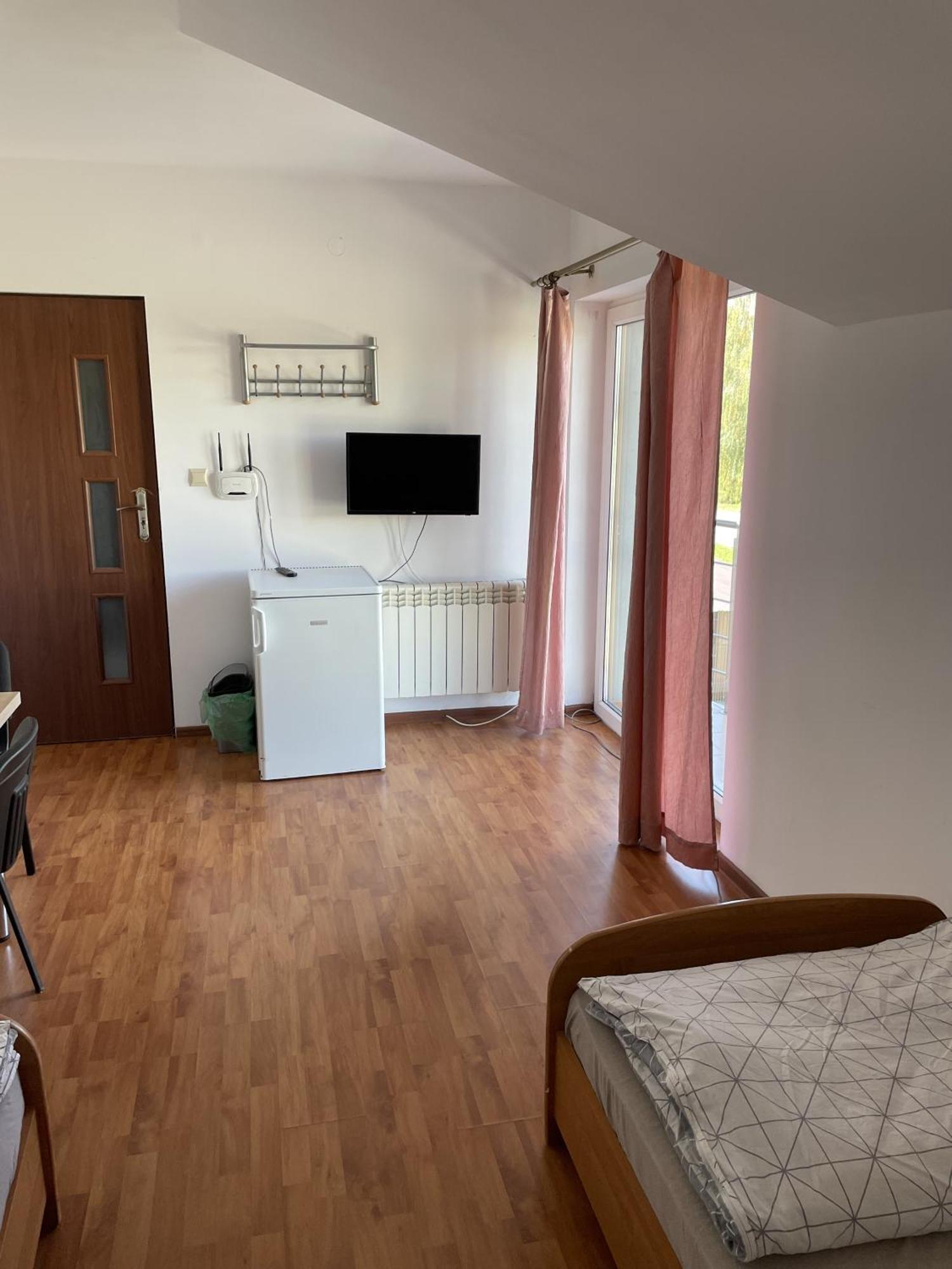Noclegi Pracownicze Lazur Ciechanow Exterior photo